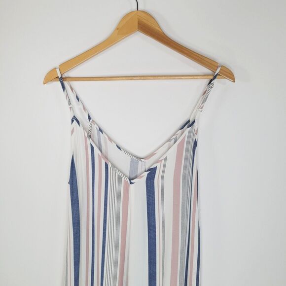 EN CREME Relaxed Cropped Striped Jumpsuit Size M Culotte Spaghetti Strap V Neck - Picture 6 of 11